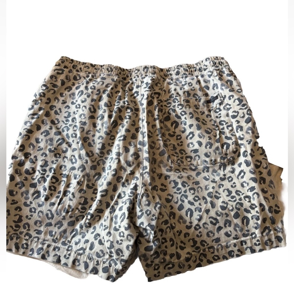Pacsun Mens Leopard Print Shorts Size Medium Drawstring - Picture 2 of 2